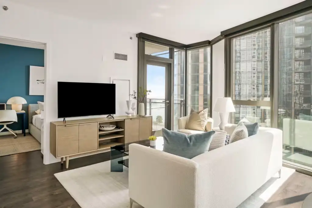 Luxury Apartment Lakeshore East, Chicago